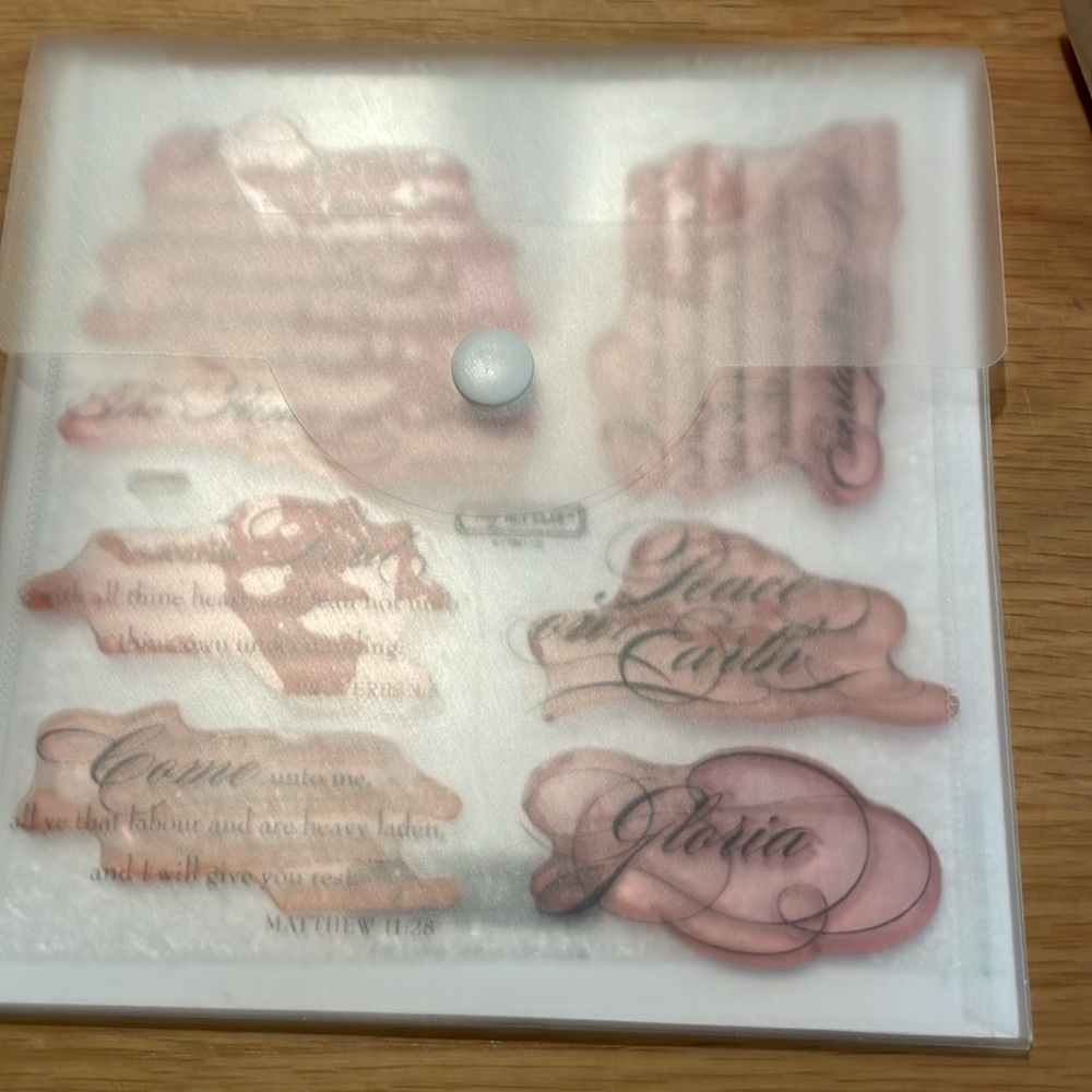 Close to my Heart decorative stamps. Set of 15 with the holders and tweezers. - Picture 16 of 16
